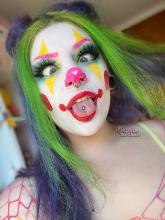 Oopsie The Clown 🫣🎪