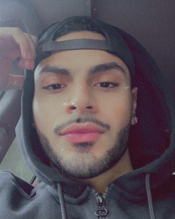 Middle eastern papi